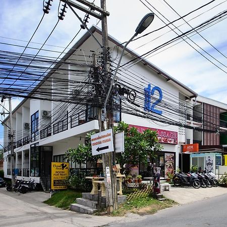 Ocean12 Chic Hotel Phuket Ngoại thất bức ảnh