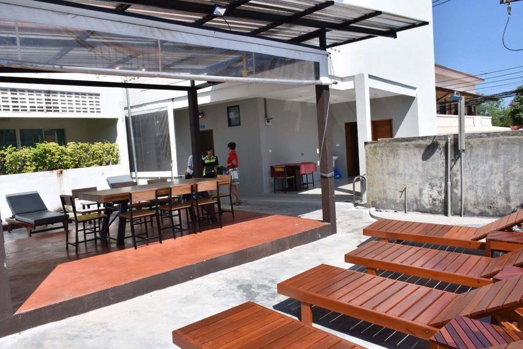 Ocean12 Chic Hotel Phuket Ngoại thất bức ảnh