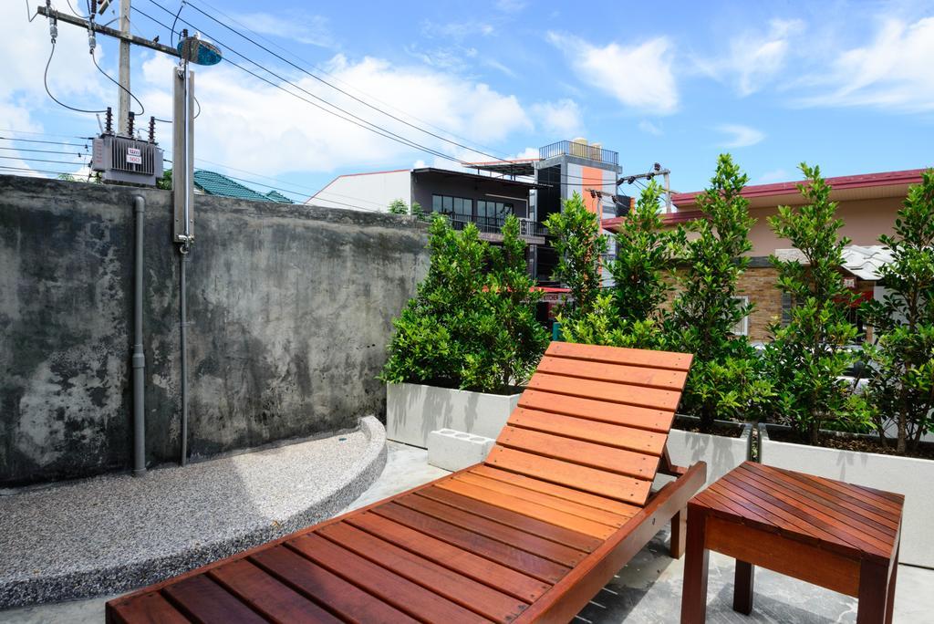 Ocean12 Chic Hotel Phuket Ngoại thất bức ảnh